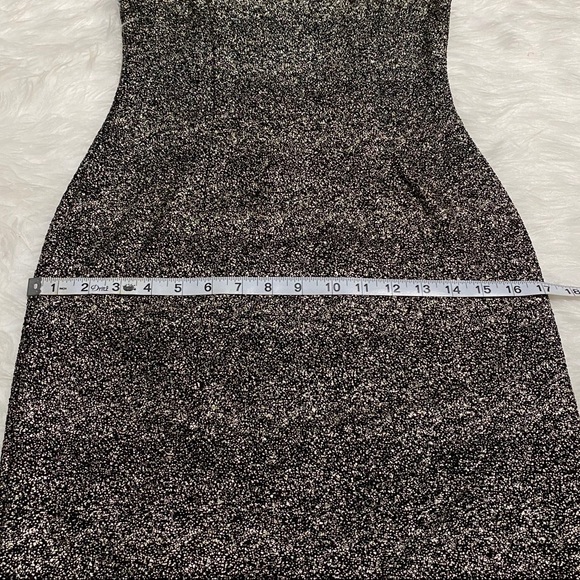 BAR III Gold Fitted Dress - Picture 6 of 8